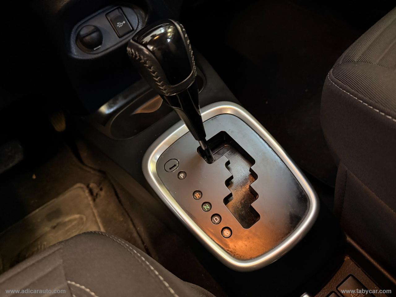 TOYOTA Yaris 1.5 Hybrid 5p.