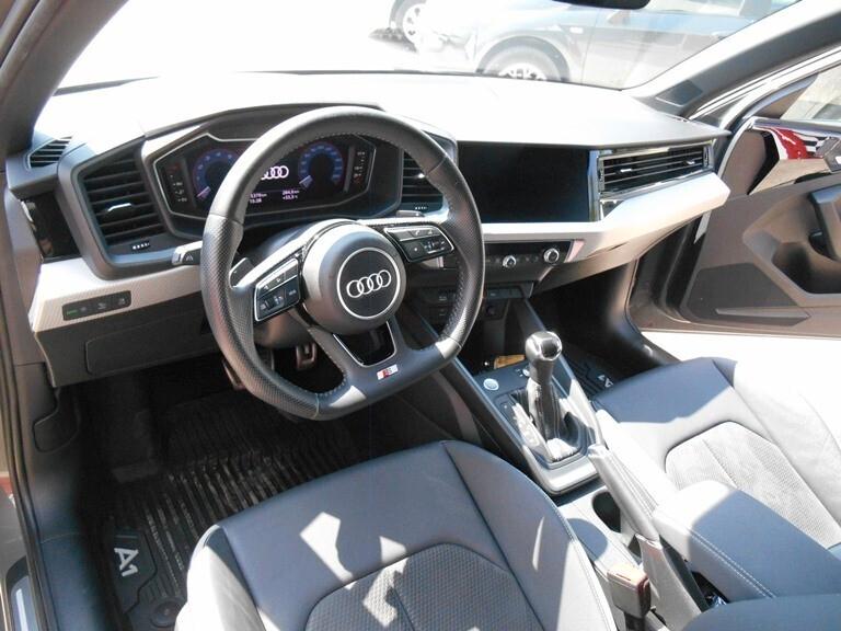 Audi A1 SPB 40 TFSI S tronic S line edition