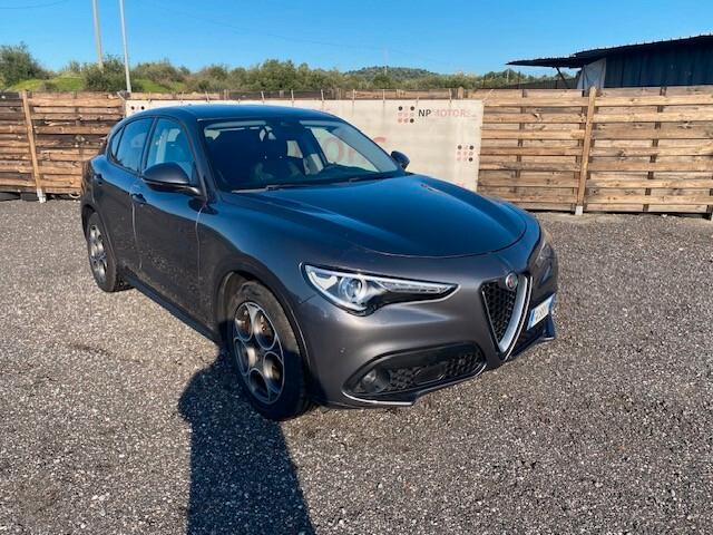 Stelvio 2.2 Turbodiesel 190 CV AT8 RWD Executive