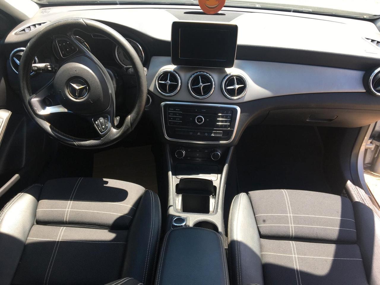 Mercedes-benz GLA 180 GLA 180 d Automatic Sport