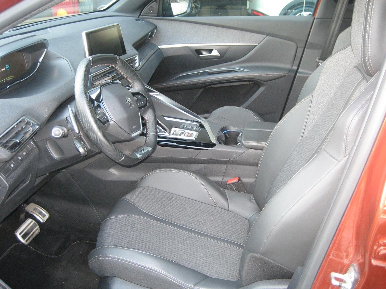 Peugeot 3008 Hybrid 225 e-EAT8 GT Line