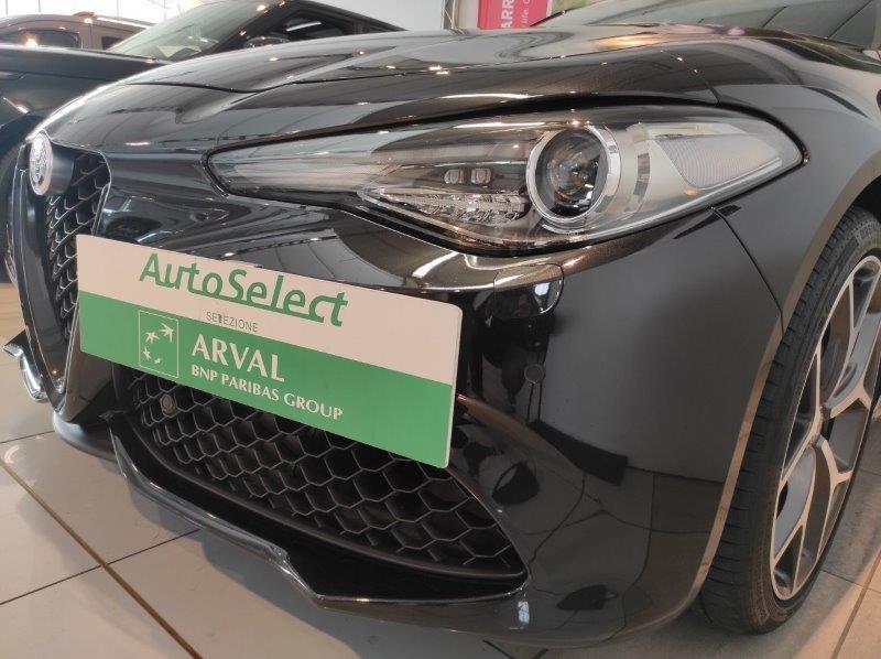 ALFA ROMEO Giulia (2016) - Giulia 2.2 Turbodiesel 210 CV AT8 AWD Q4 Veloce