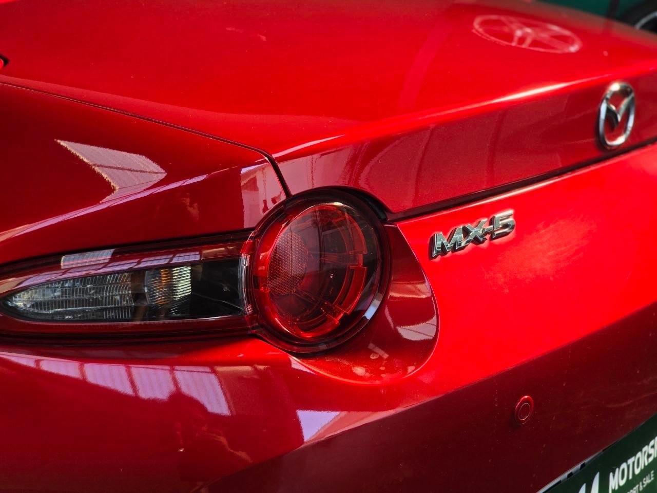 Mazda MX-5 1.5L Skyactiv-G RF Exceed