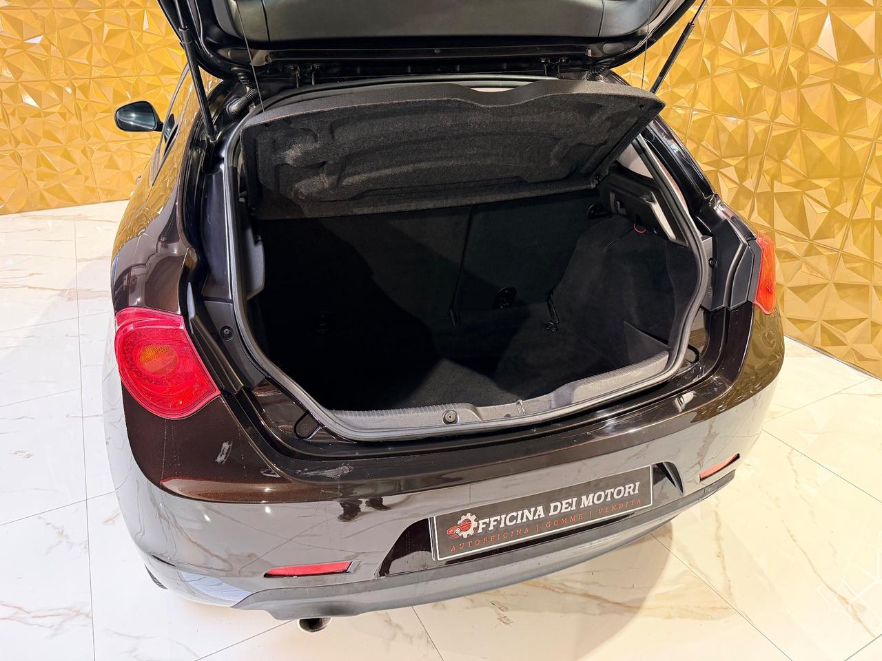 Alfa Romeo Giulietta 1.6 JTDm-2 105 CV Distinctive