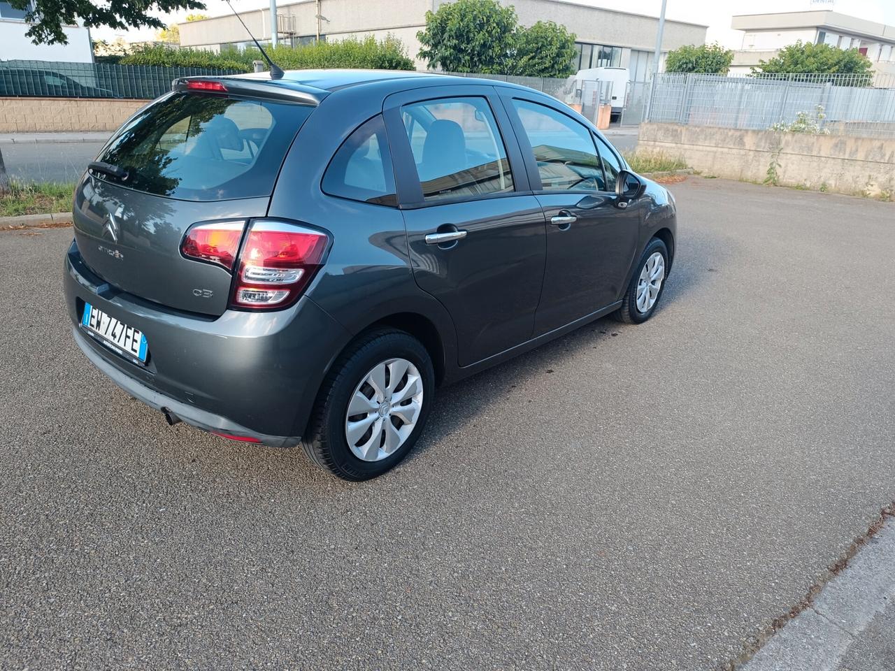 Citroen C3 1.2 del 2014 SOLAMENTE 77.000 KM