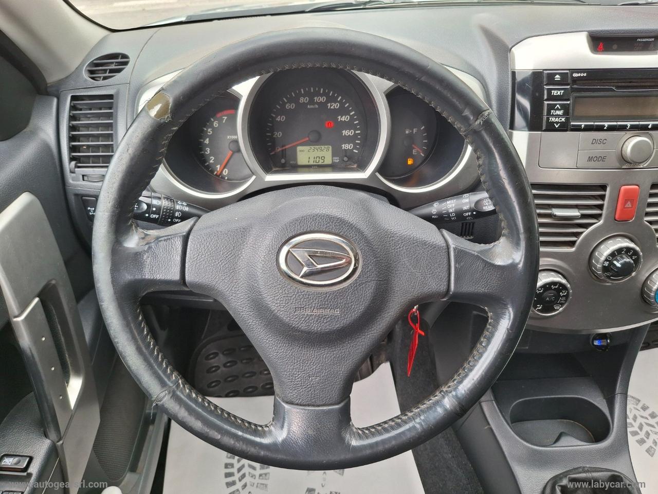 DAIHATSU Terios 1.5 4WD SX