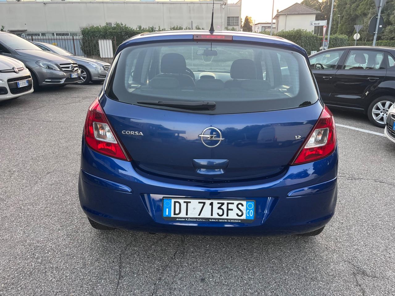 Opel Corsa 1.2benzina/80CV/neopatentati/Euro4/unico proprietario/5Porte e 5Posti