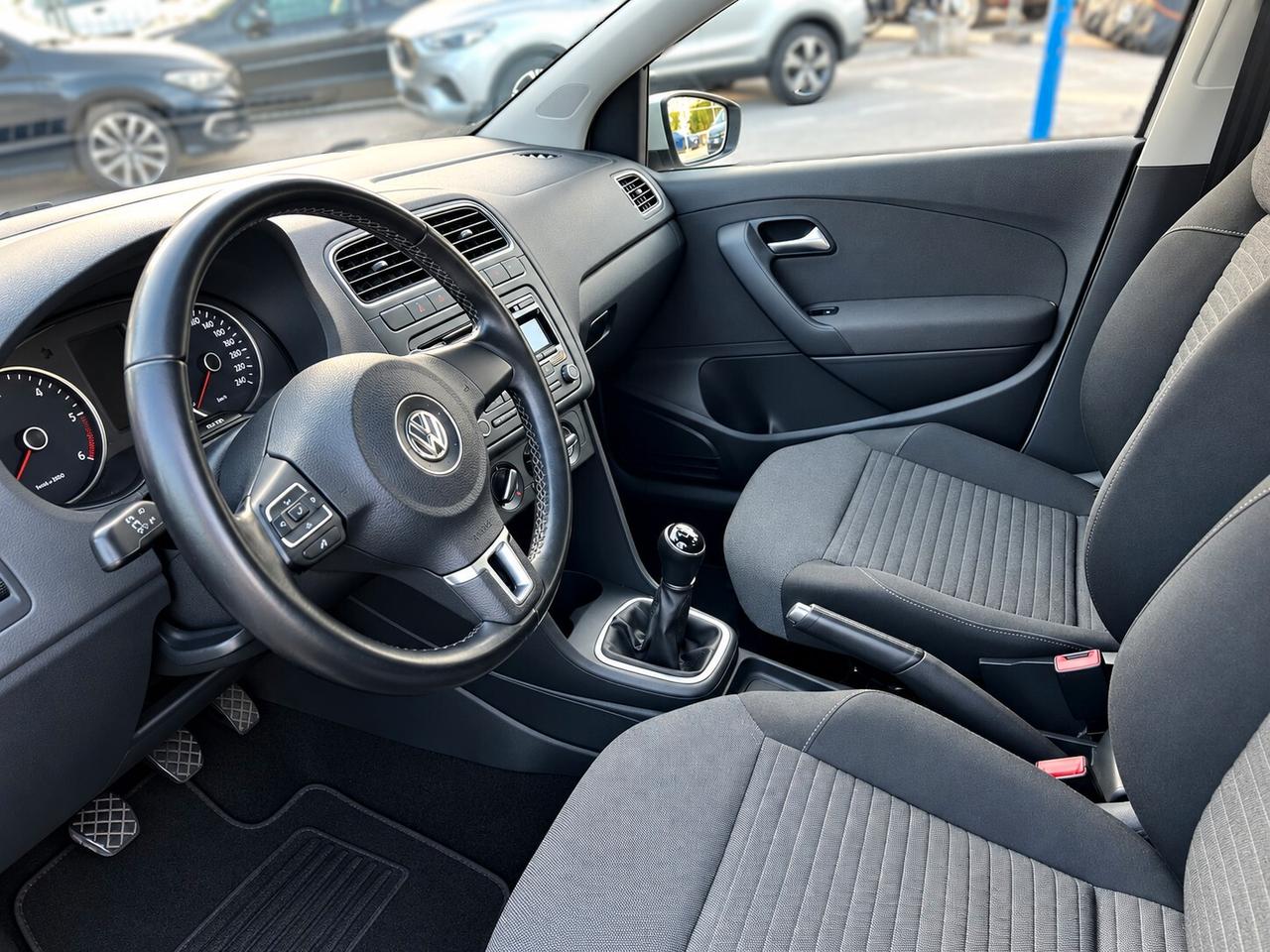 VOLKSWAGEN POLO 1.6 TDI 5P R-Line - 2012