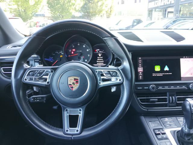 PORSCHE Macan 2.0