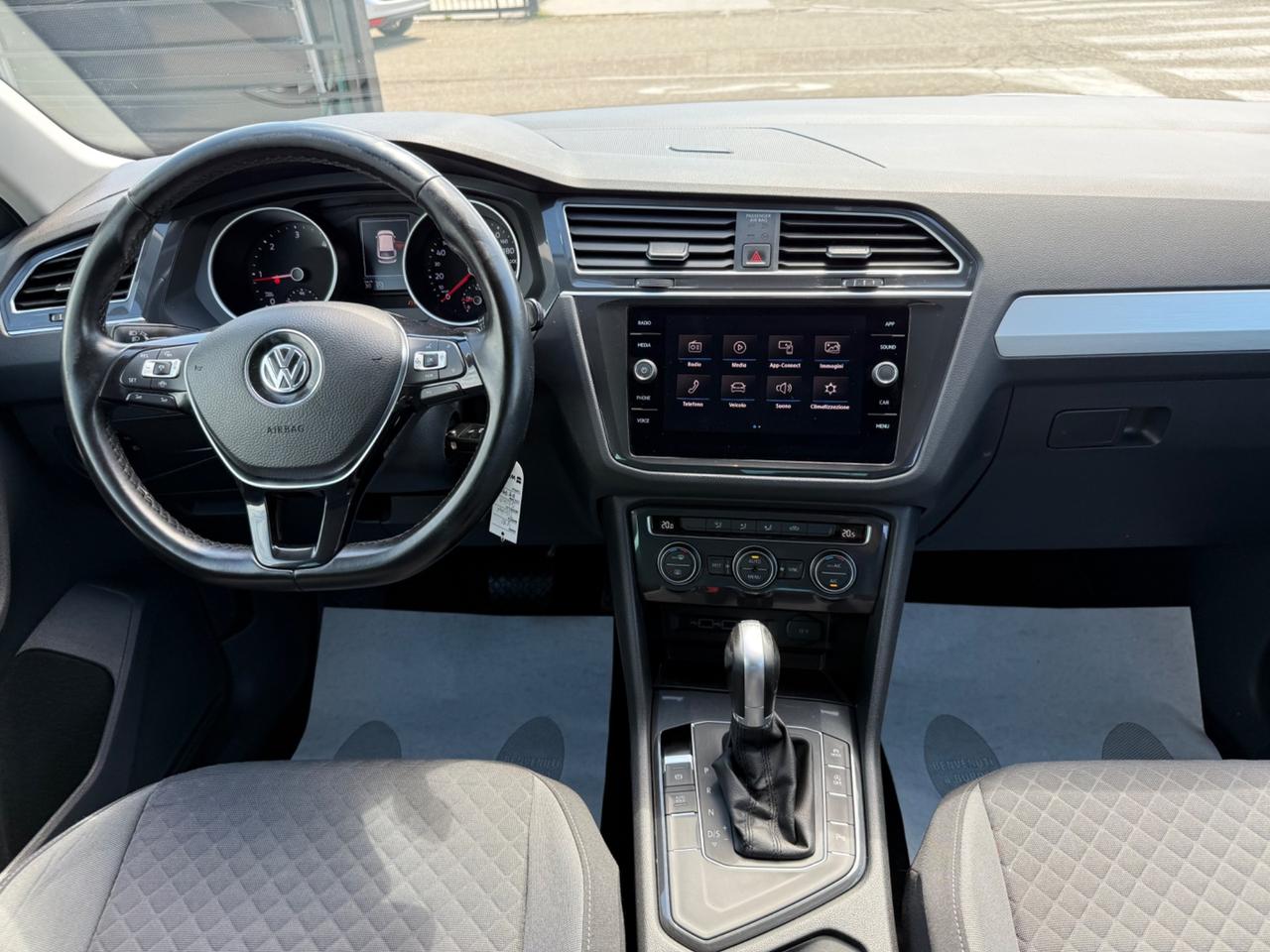 Volkswagen Tiguan 2.0 TDI DSG R-LINE EXTERIOR PACK 150CV DSG