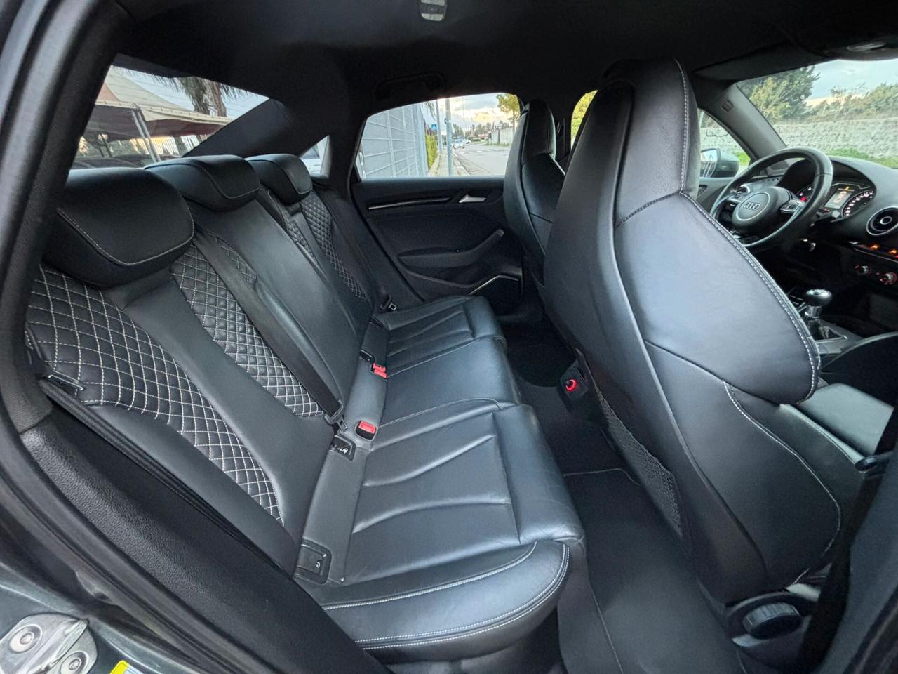 Audi A3 Sedan 2.0 TDI 150cv S line competition - 2016