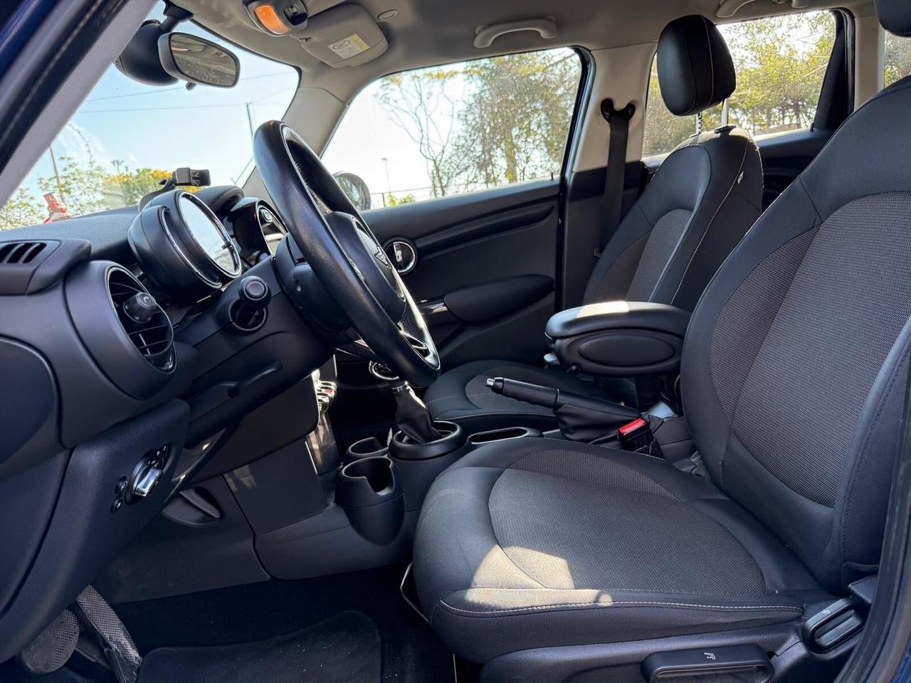 Mini 1.5 Cooper D Business XL Cambio Automatico