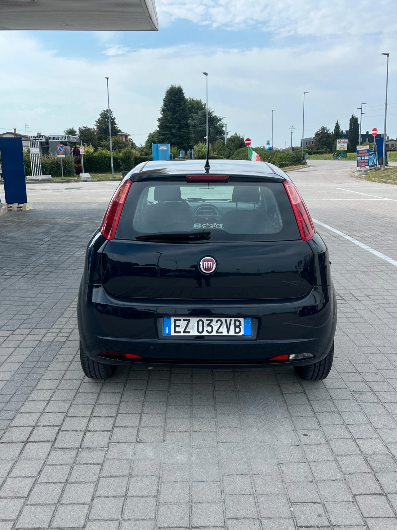 Fiat Punto 1.2 neopatentati