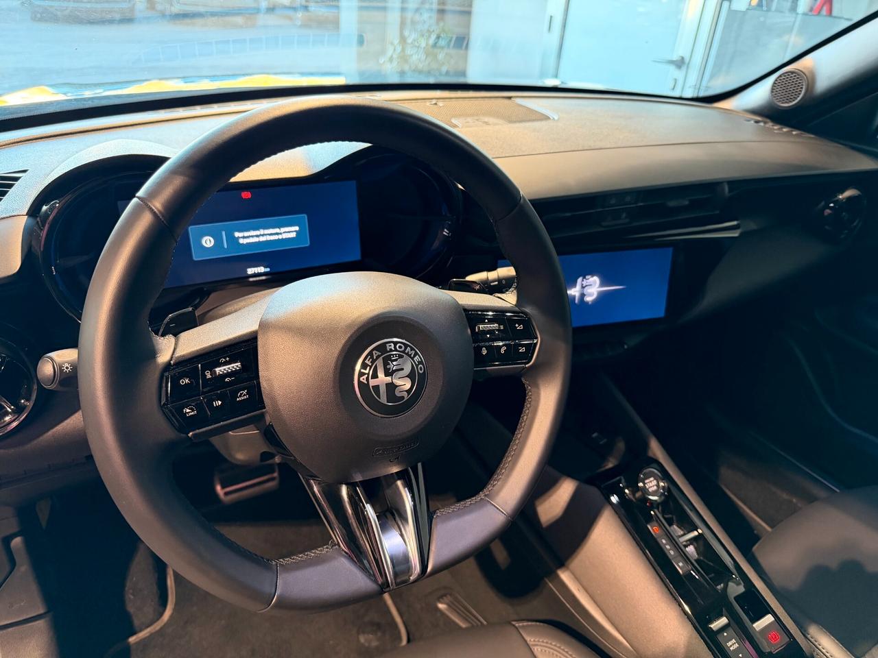 Alfa Romeo Junior 1.2 145 CV Hybrid eDCT6 Speciale