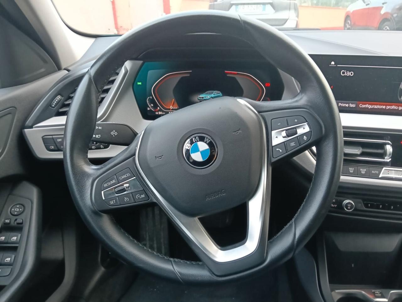 Bmw 120 120i 5p. Business Advantage