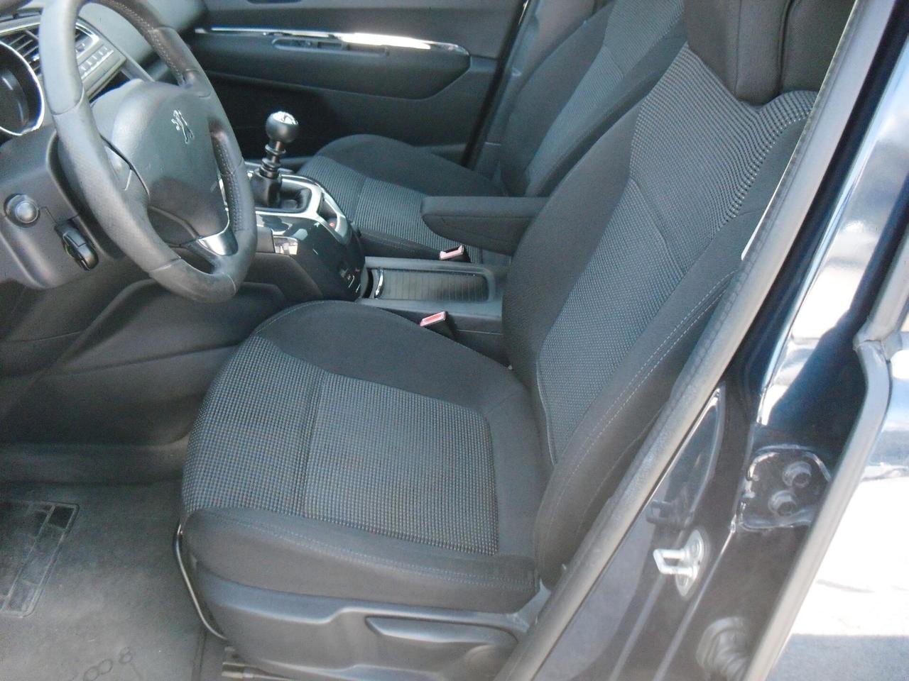 Peugeot 5008 2.0 HDi 150CV Féline 7 POSTI, FULL OPT, UNIPRO'