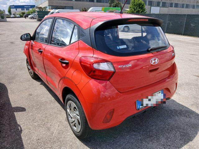 HYUNDAI i10 1.0 MPI