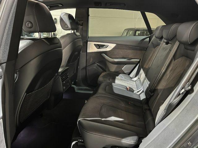 AUDI Q8 50 TDI 286 CV quattro S line 22 SLINE/TETTO/BLACK