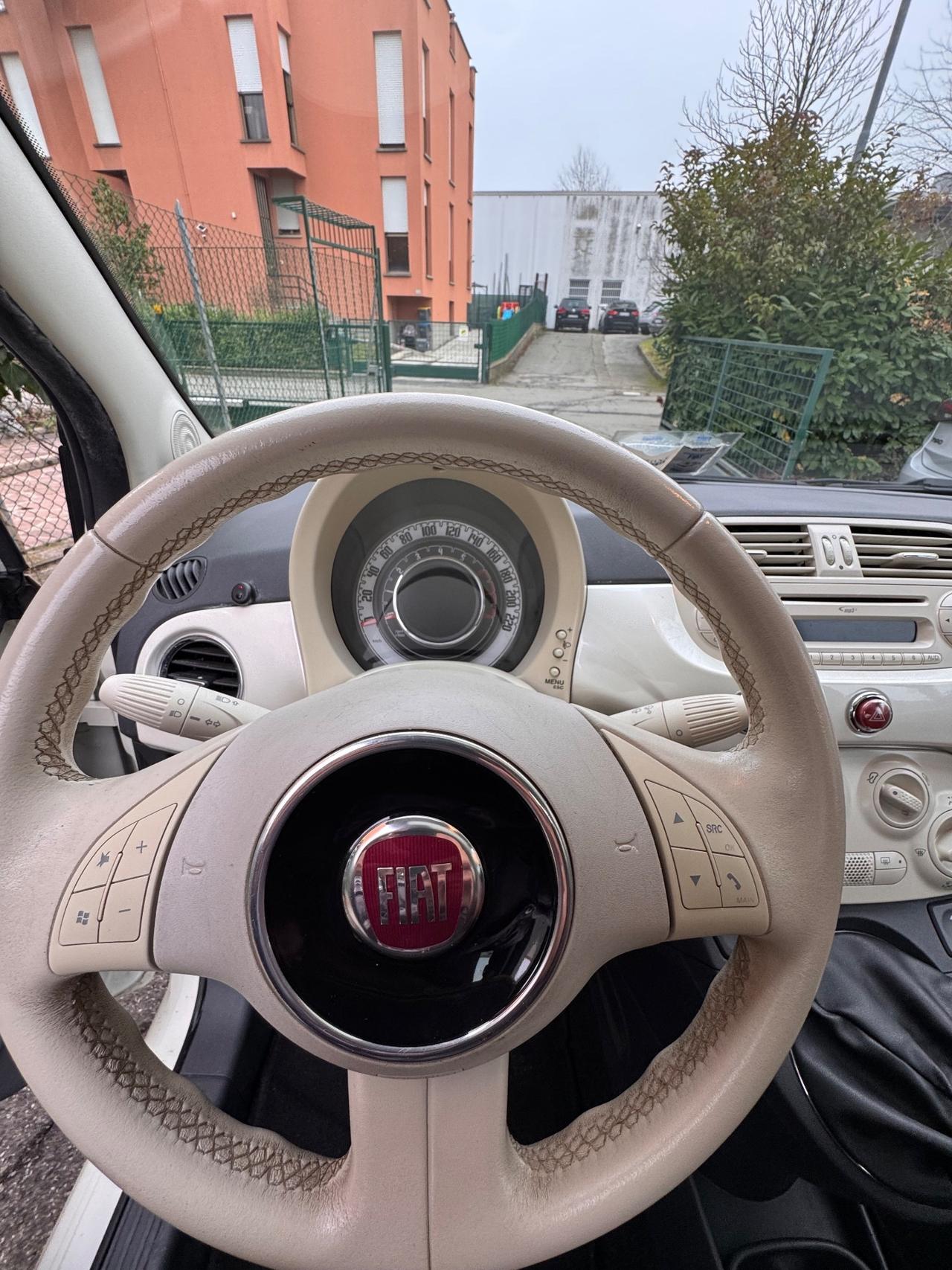 Fiat 500 1.2 Lounge allestimento speciale FRAU