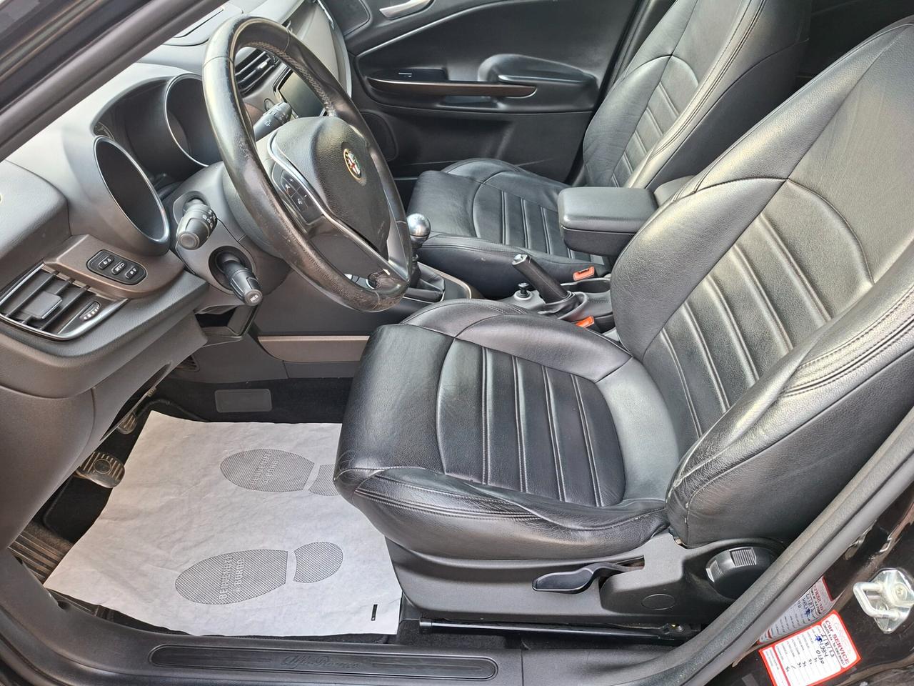 Alfa Romeo Giulietta 1.6 JTDm Distinctive *EURO 6B*