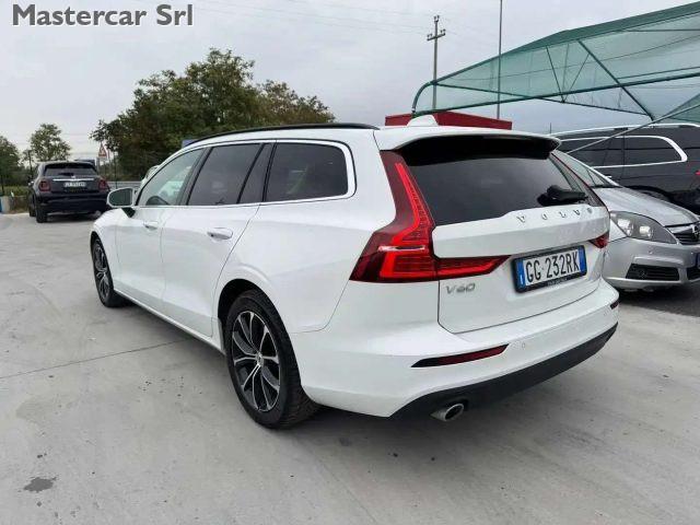 VOLVO V60 2.0 b4 197cv Momentum BUSINESS PRO - GG232RK