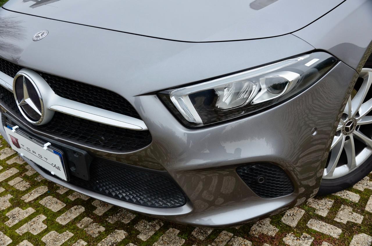 MERCEDES-BENZ A 180d SPORT 116cv AUTO, UFF ITALIANA, SERVICE CON FATTURE, EURO 6D, FARI LED, NAVI, RETROCAMERA, APPLE ANDROID, LUCI 64 COLORI, PERMUTE