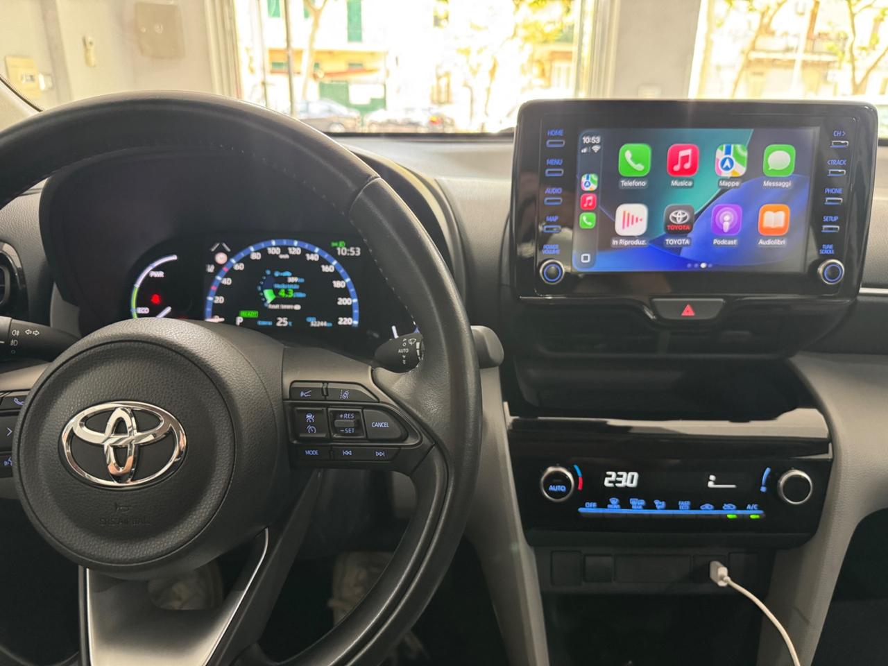 Toyota Yaris Cross 1.5 Hybrid 5p. E-CVT Business