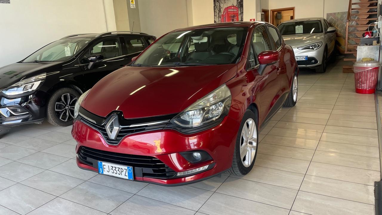 Renault Clio 1.2 75CV 5 porte Zen