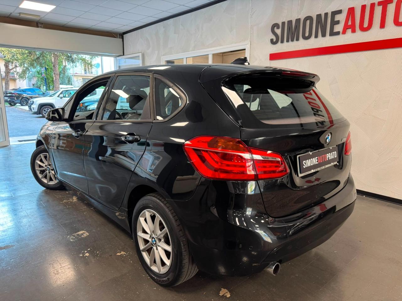 Bmw 2er Active Tourer 218d Luxury