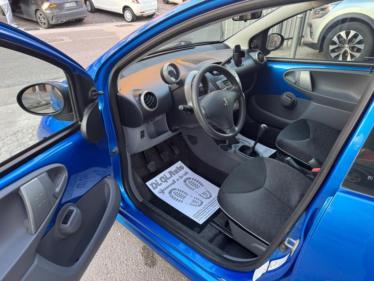 Peugeot 107 1.0 68CV 5p. Plaisir