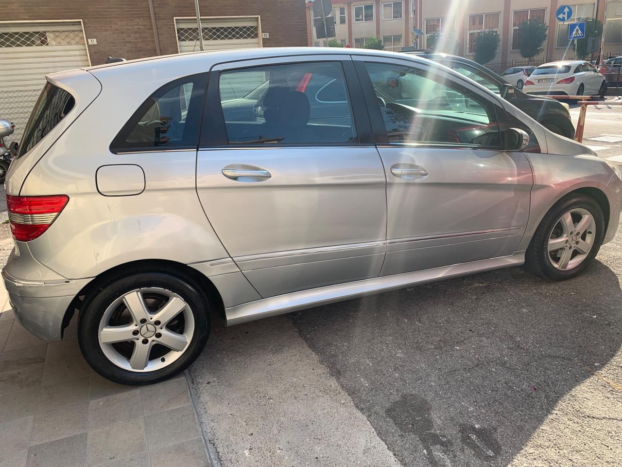 Mercedes-benz B 180 CDI 01/2008 km 158000