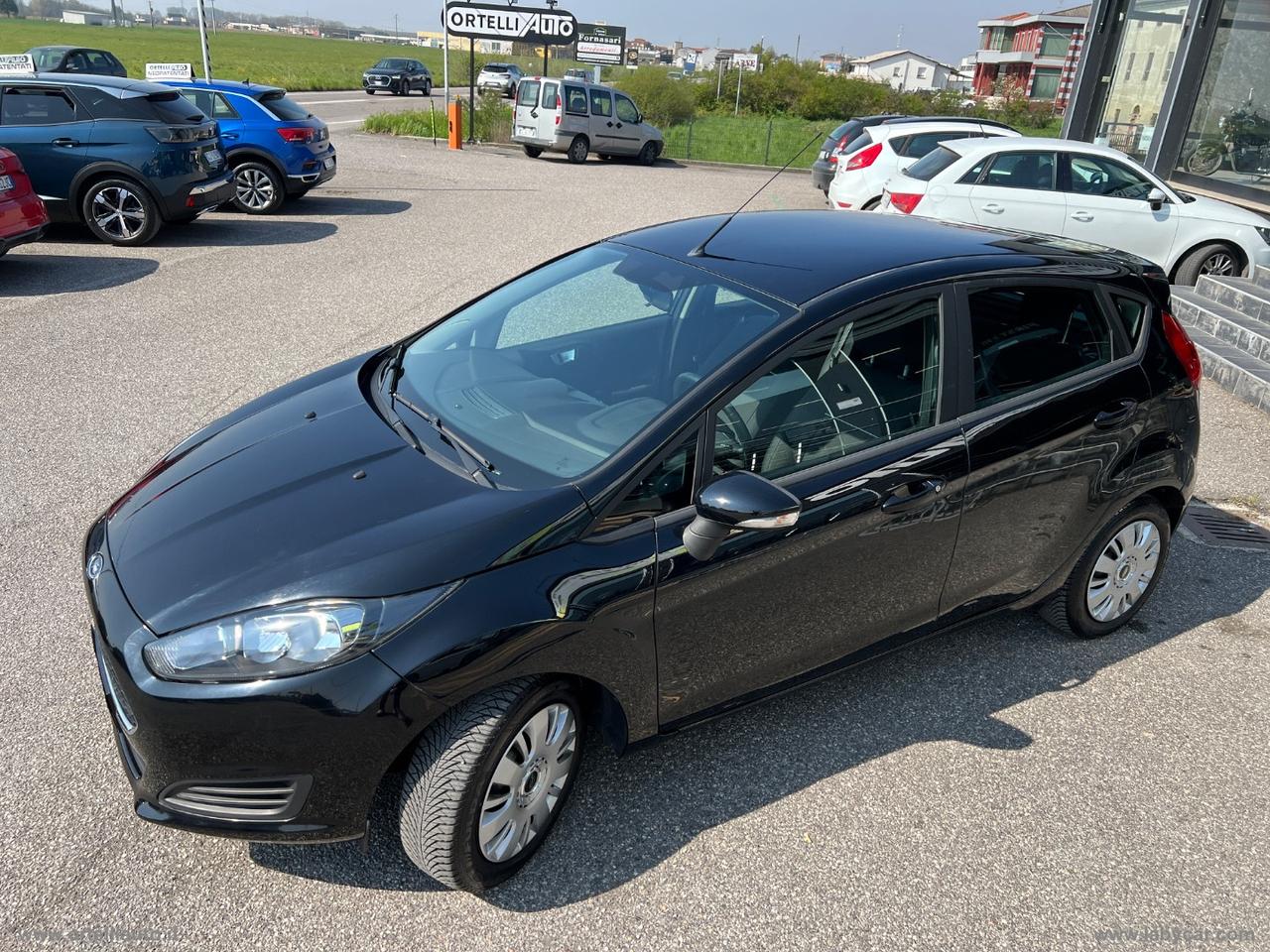 FORD Fiesta Plus 1.5 TDCi 75 CV 5p. IVA DEDUCIBILE