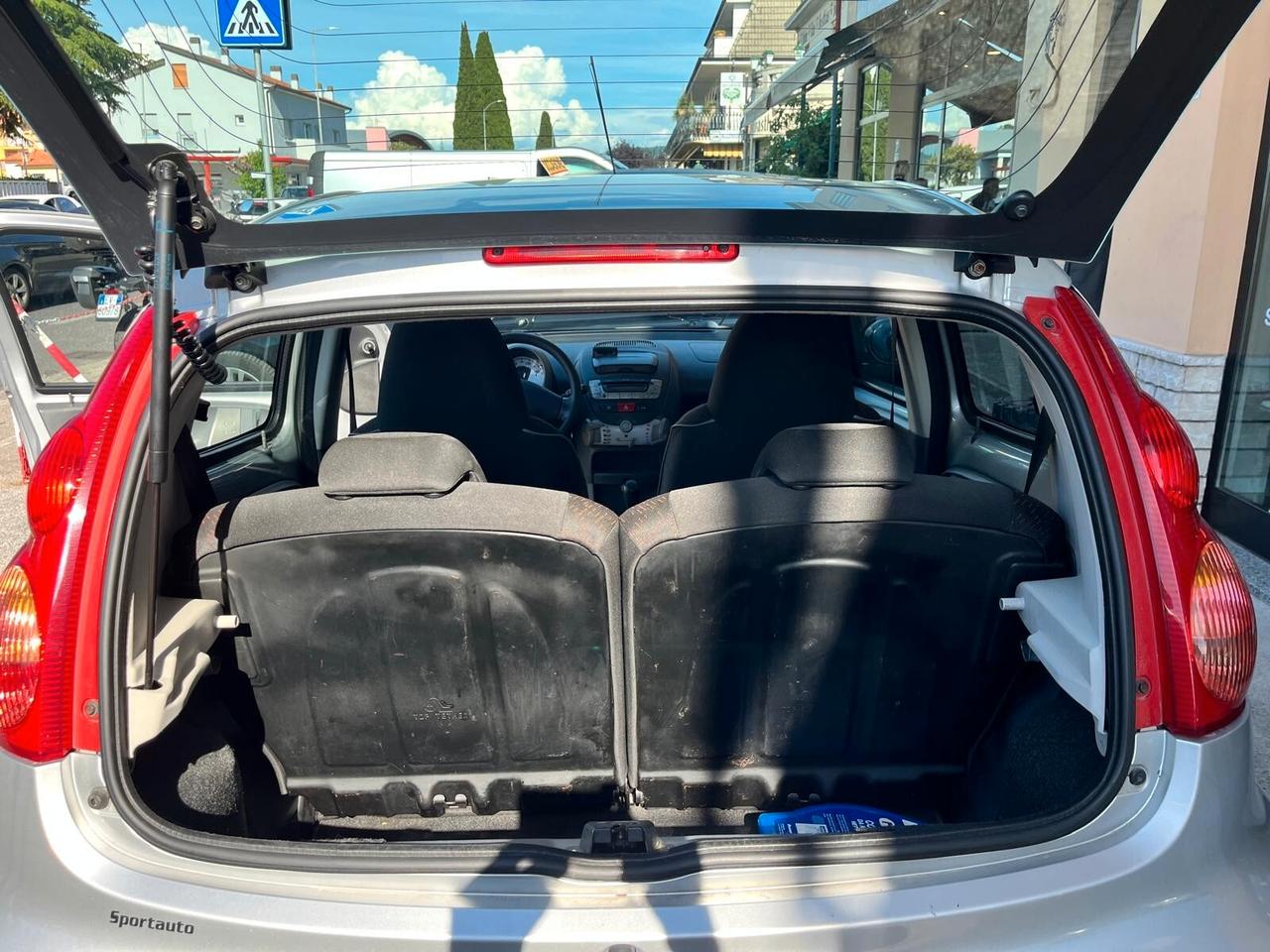 Peugeot 107 5p. NEOPATENTATI