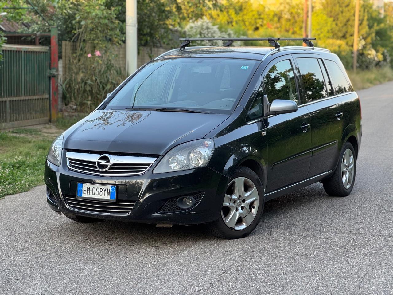 Opel Zafira 7 posti Diesel Euro 5 Neopatentati