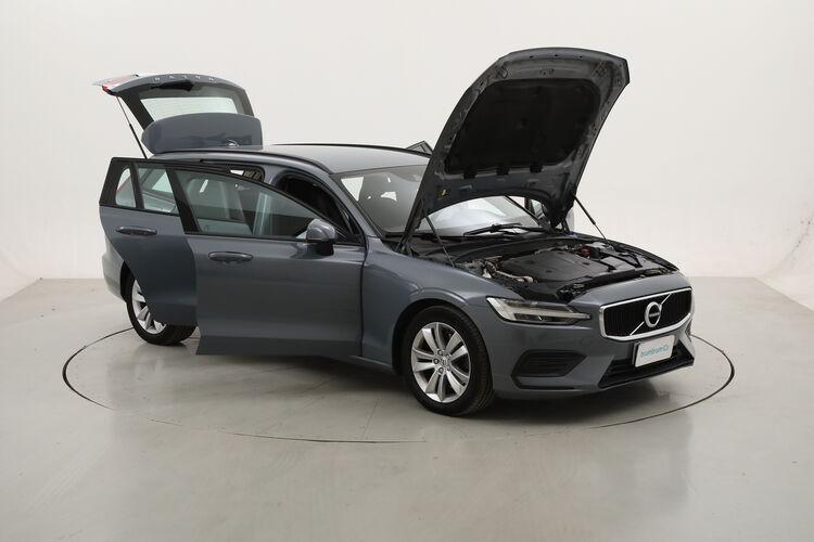 Volvo V60 B4 (d) Momentum Business Geartronic BR274470 2.0 Mild Hybrid 197CV