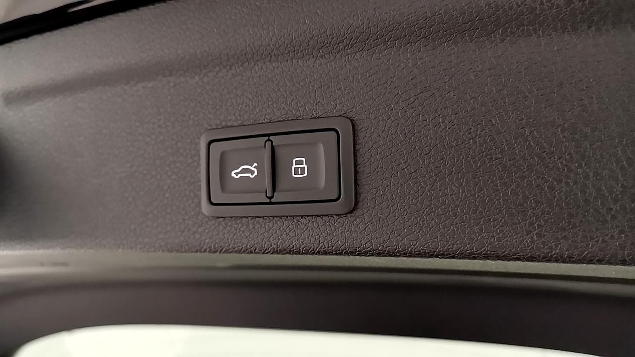AUDI Q3 2019 Sportback - Q3 Sportback 40 2.0 tfsi Edition quattro