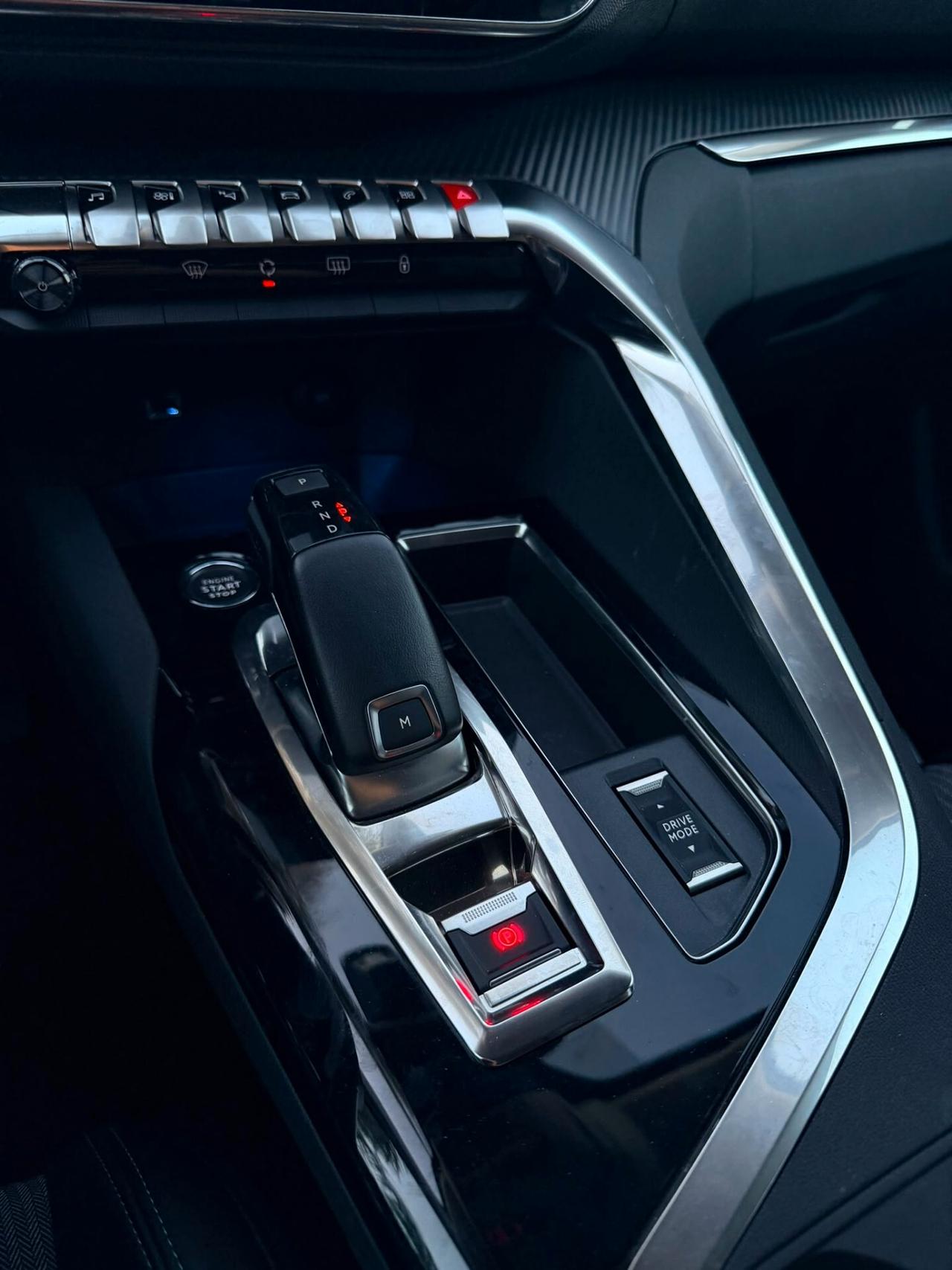 Peugeot 3008 BlueHDi 130 S&S EAT8 Allure Pelle/Led