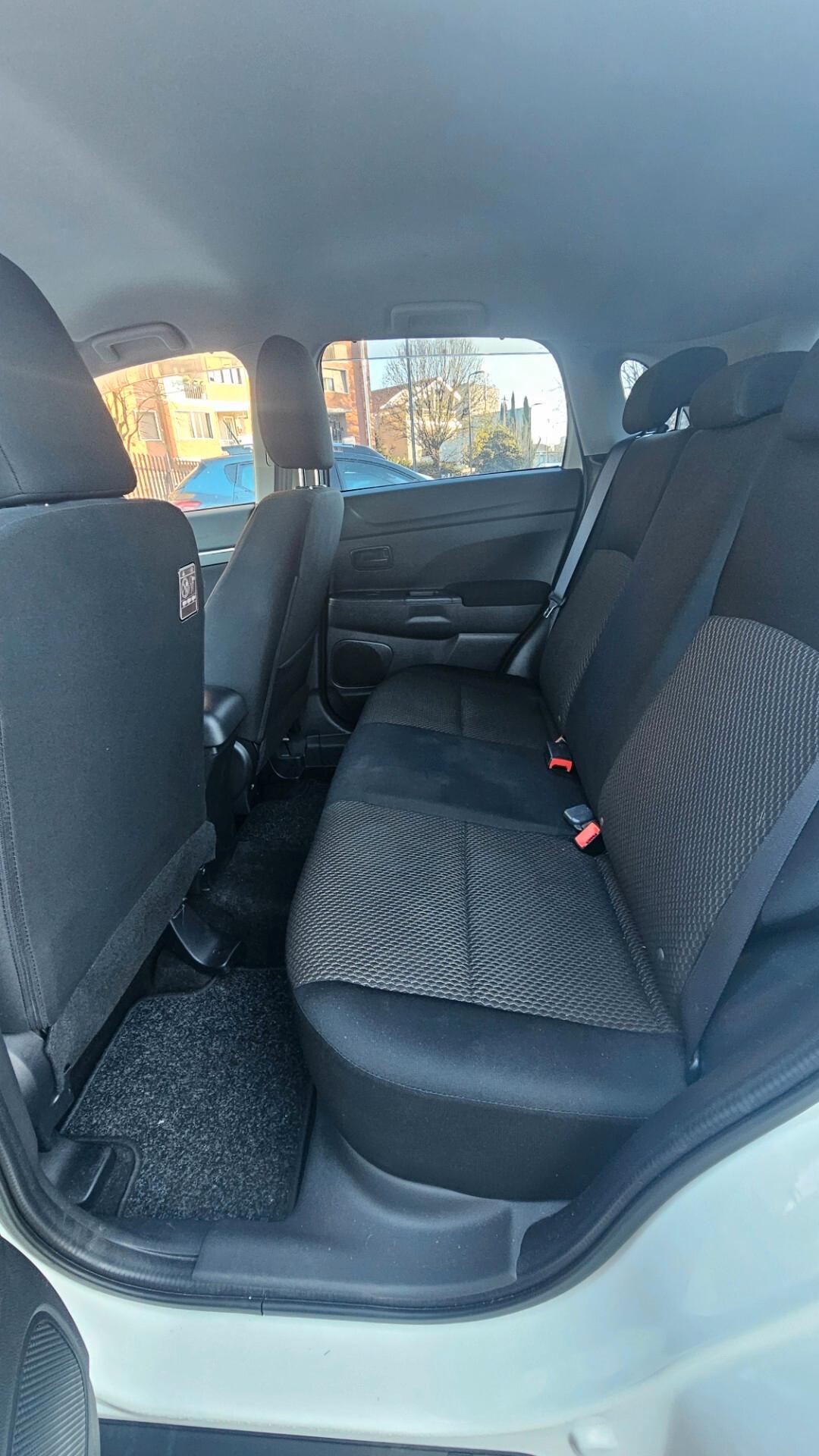 Mitsubishi ASX 1.6 2WD Invite