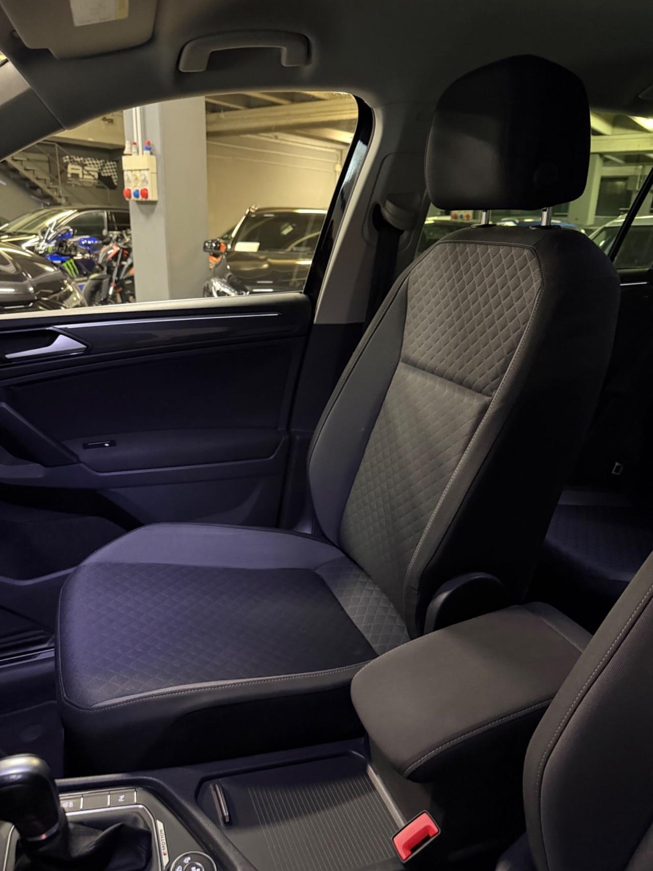 Volkswagen TIGUAN 2.0 TDI 4x4 EU6B BLUEMOTION TECNOLOGY KMCERT