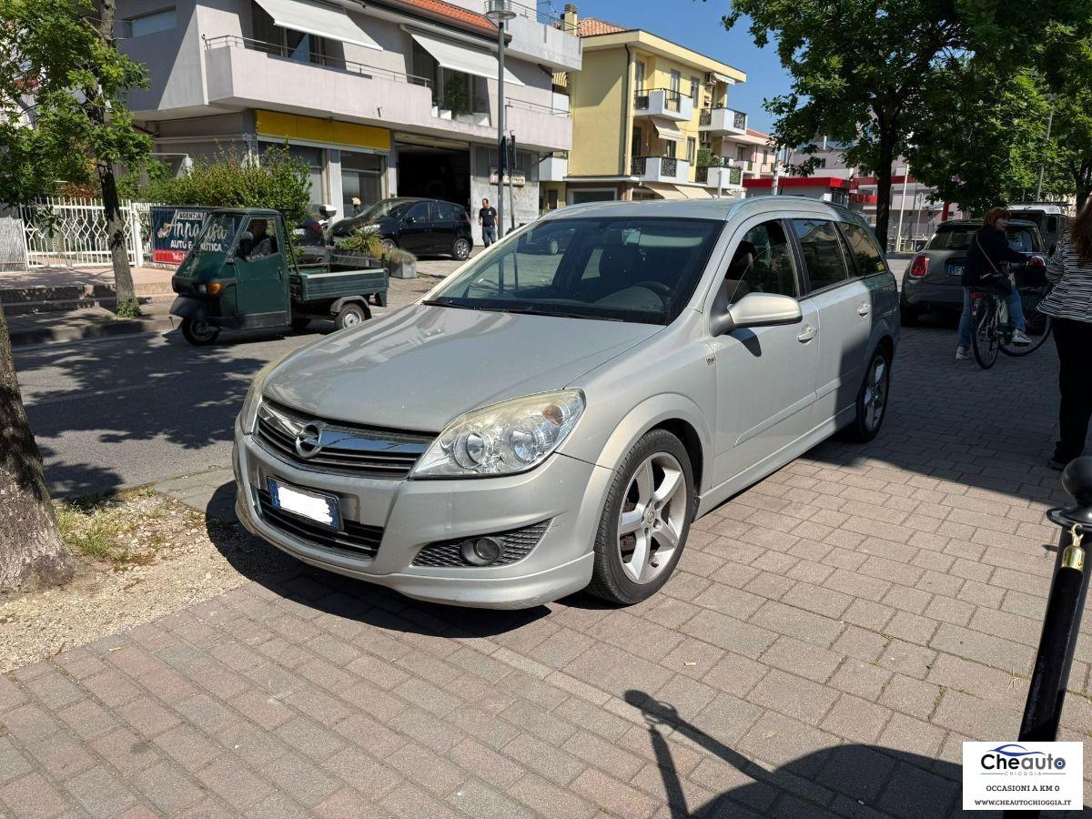 OPEL - Astra - 1.6 16V GPL-TECH SW Edition