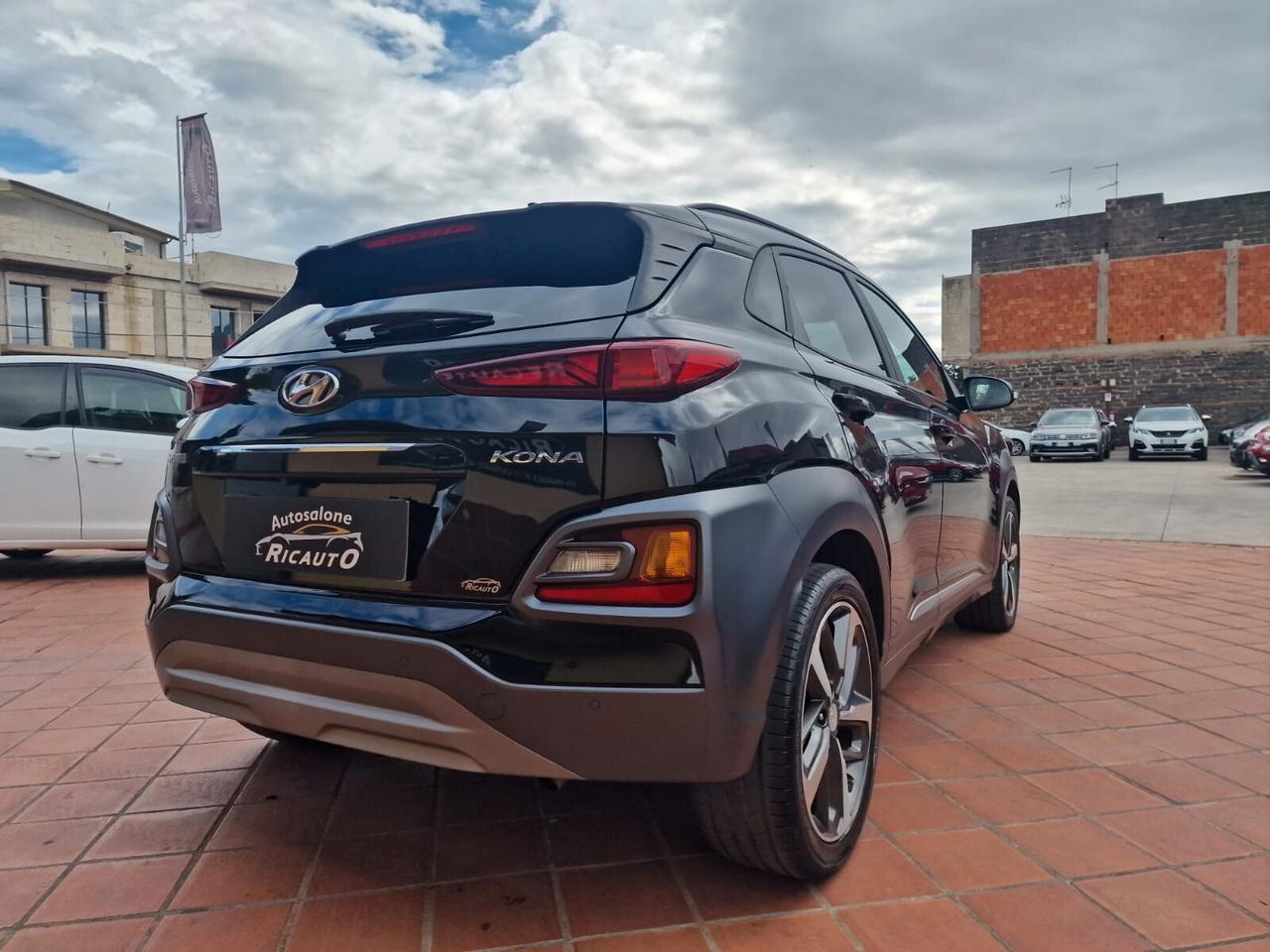 Hyundai Kona 1.6 CRDI 136 CV DCT Exellence