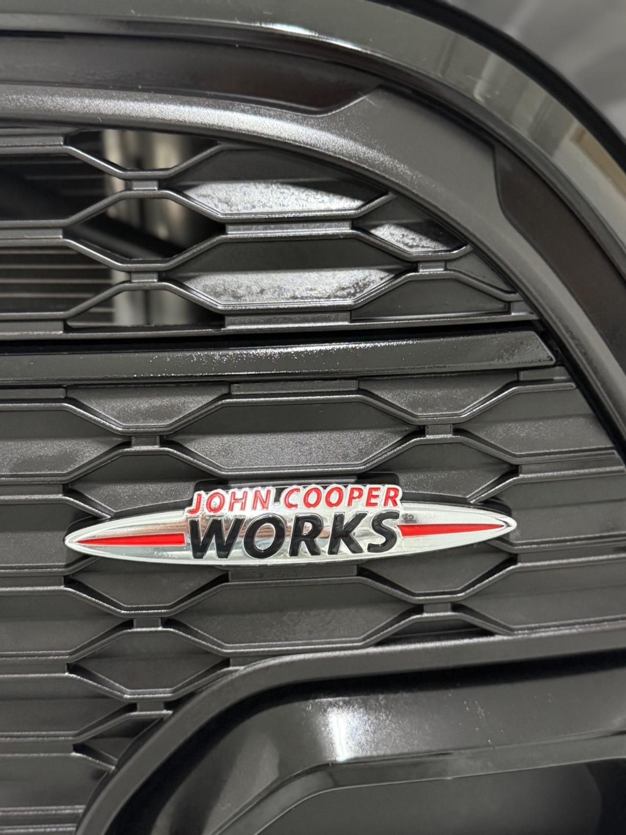 Mini ALLESTIMENTO JHON COOPER WORK