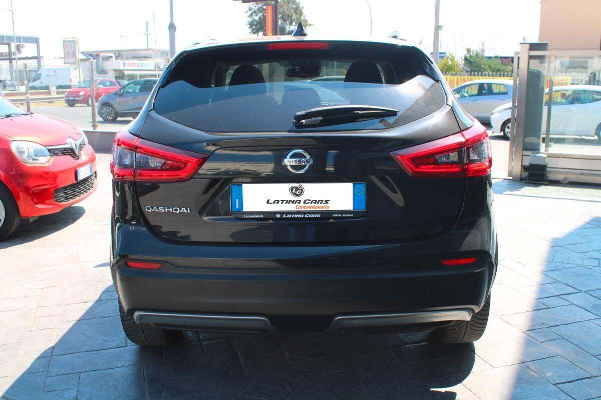 Nissan Qashqai 1.5 dci N-Connecta 115cv AUTO con TETTO PANORAMICO