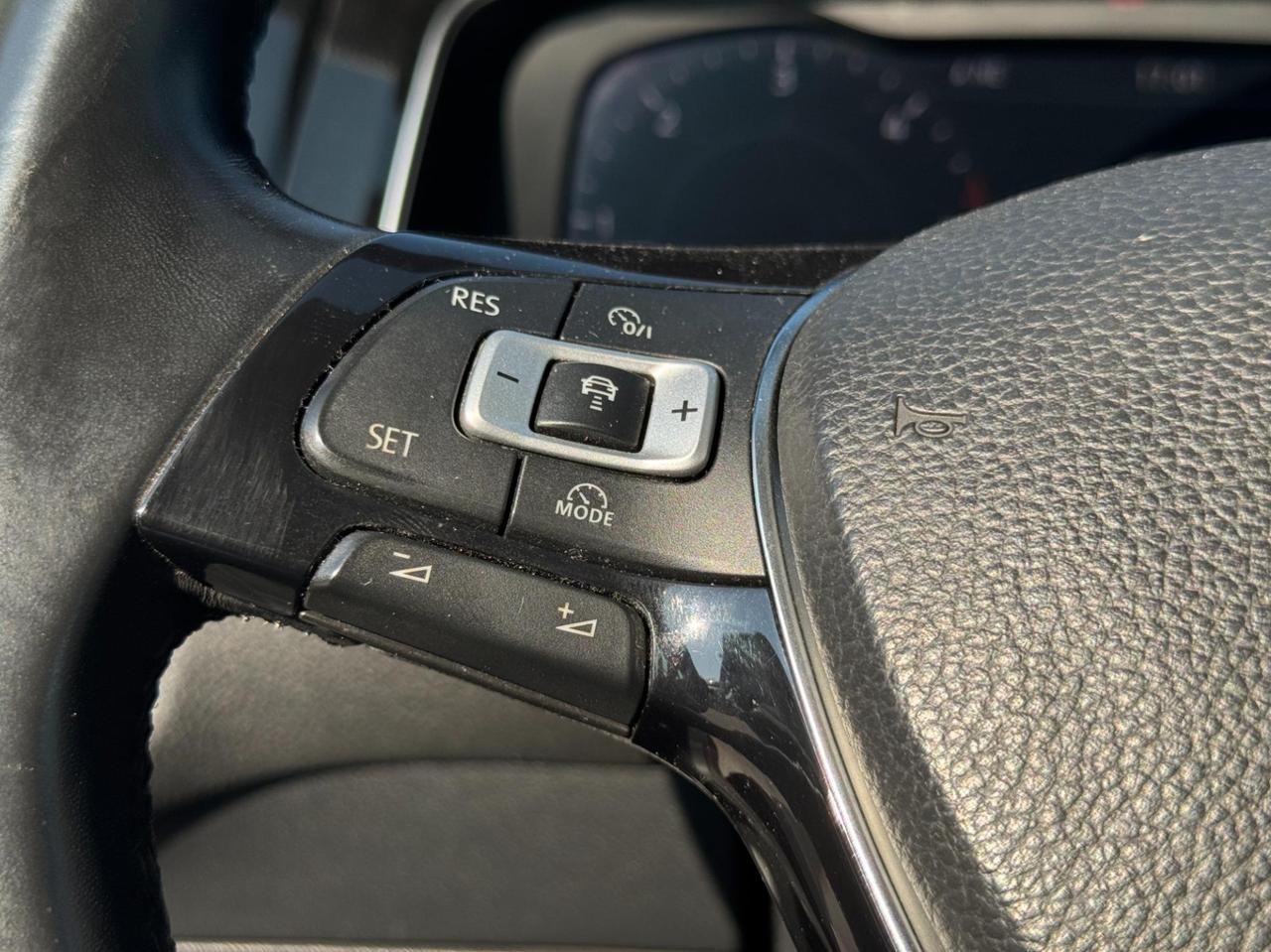 Volkswagen Golf 5 Porte Golf 5p 1.6 tdi Executive 115cv