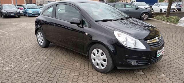 OPEL Corsa 1.2 GPL, ADATTA NEOPATENTATI