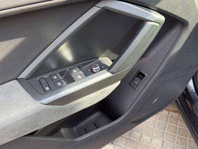 AUDI Q3 SPB 35 TDI quattro S line edition