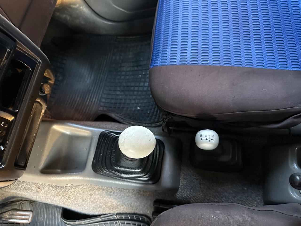 Suzuki Jimny 1.3i 16V cat 4WD JLX Mode