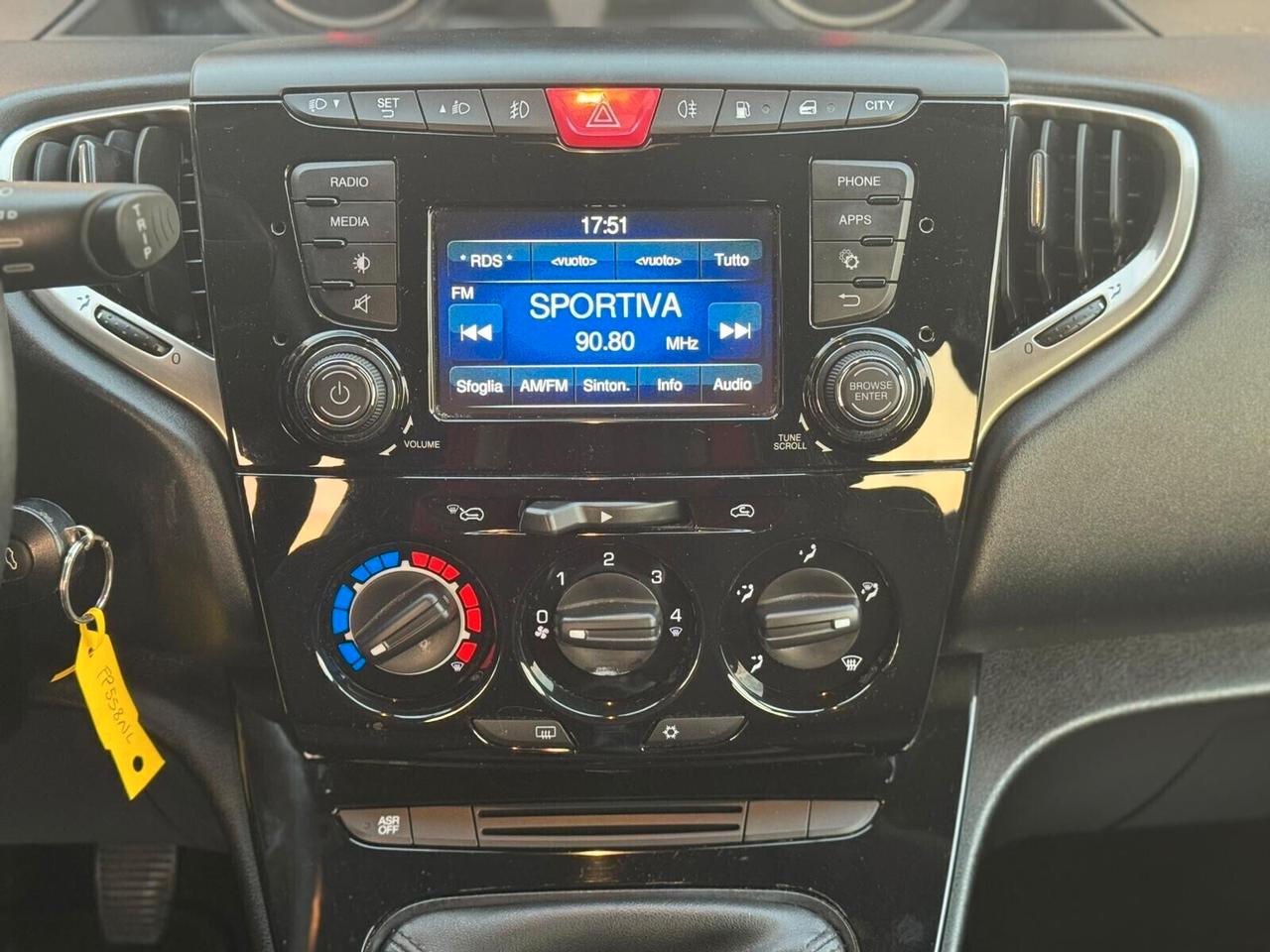 Lancia Ypsilon 1.2 69 CV 5 porte GPL Ecochic Gold