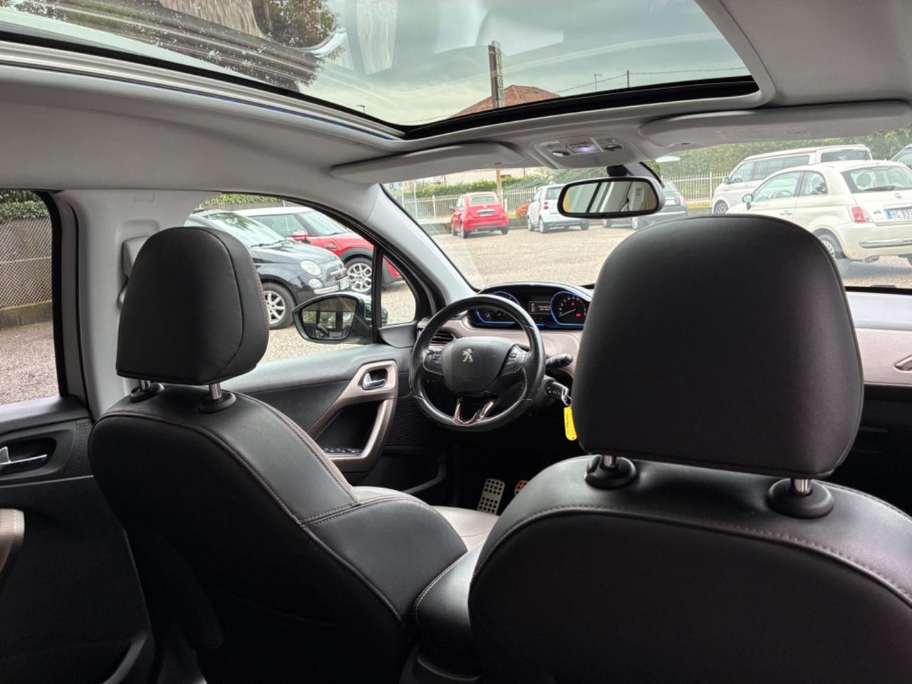 Peugeot 2008 1.6 e-HDi 115 cv Allure