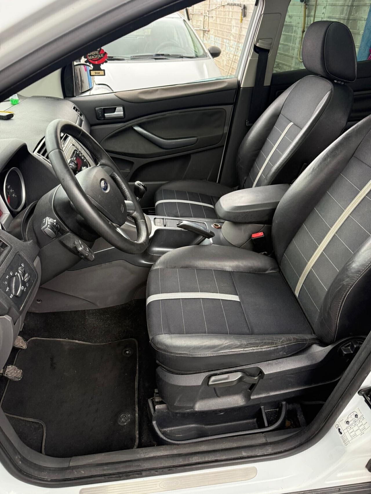 Ford kuga 4x4 titanium 2.0 TDCi neopatentati